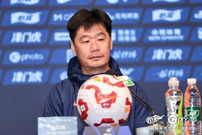 李霄鵬：希望明天比賽能打出一些新的東西，取得一個(gè)好的結(jié)果