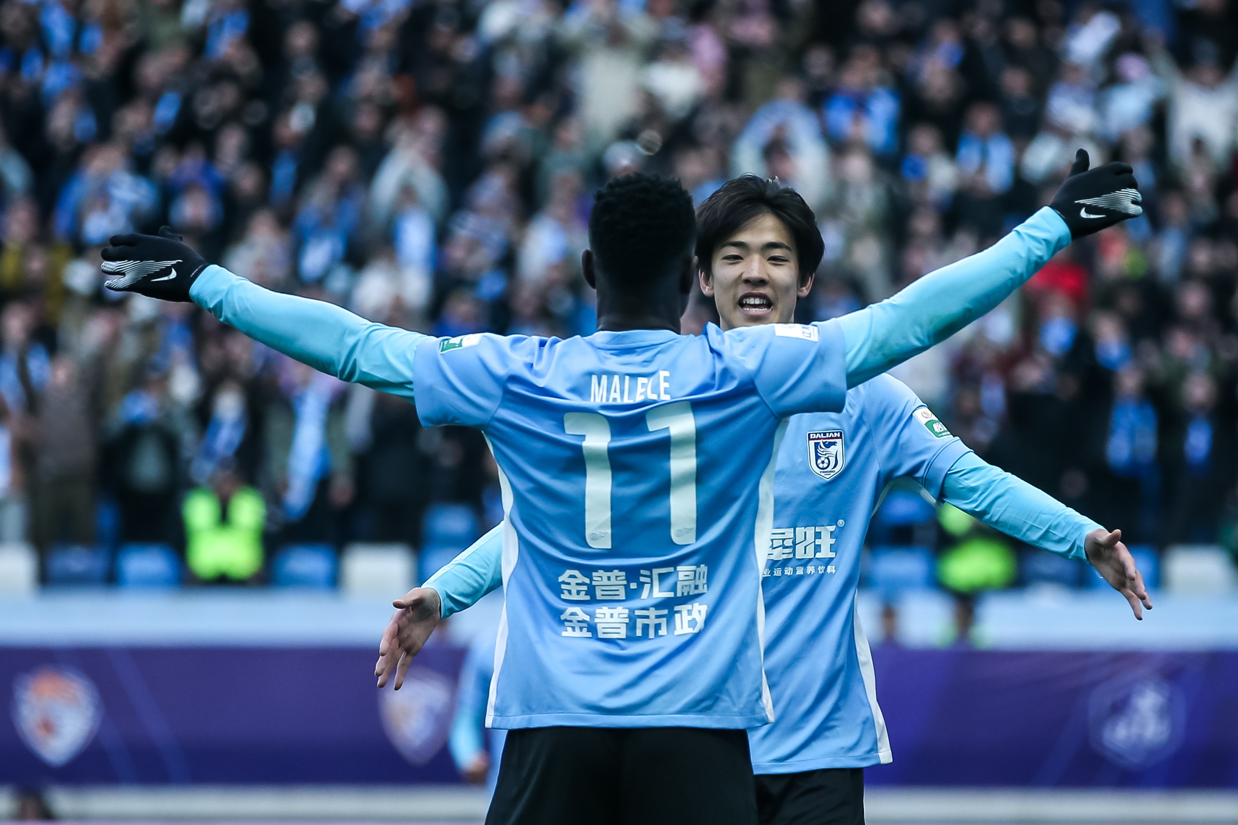 青春風暴刮起來！19歲朱鵬宇&18歲王鈺棟處子球 19歲李新翔1射2傳